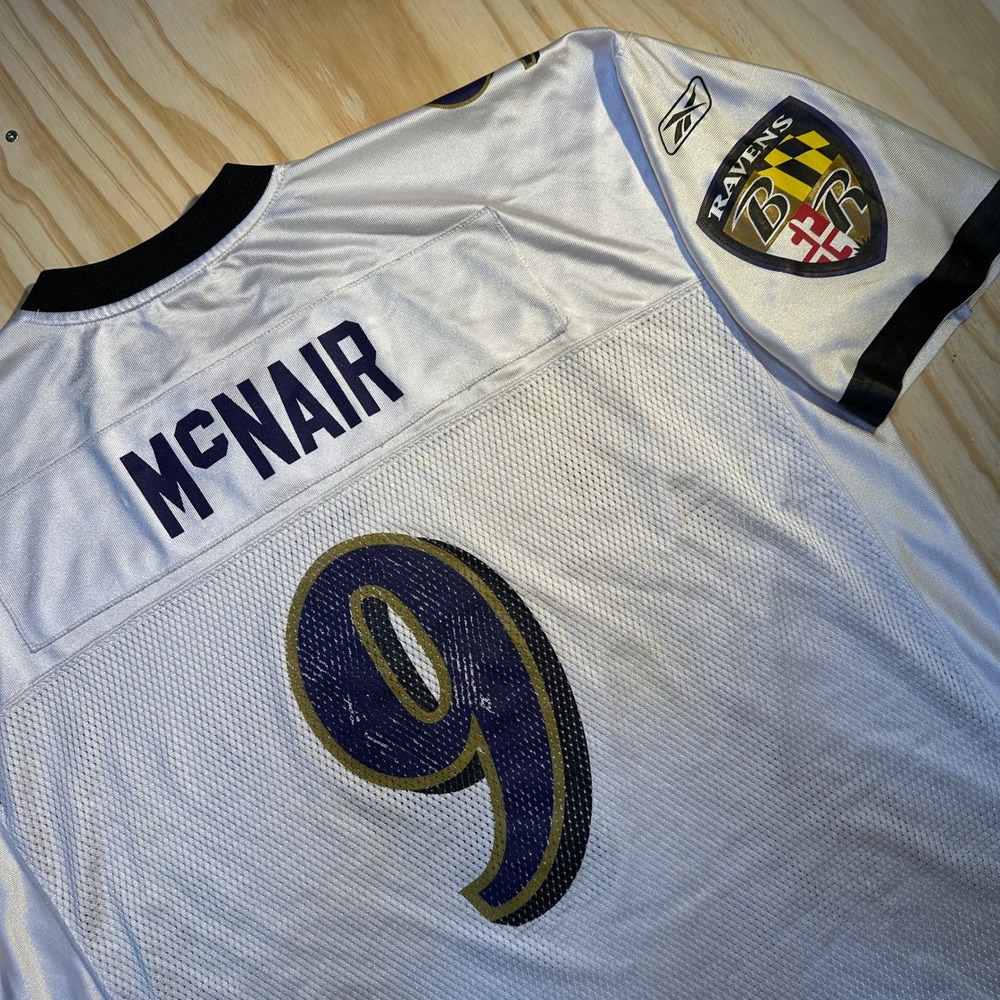 Reebok Men's Baltimore Ravens Steve McNair #9 White Football Jersey Size 2XL
